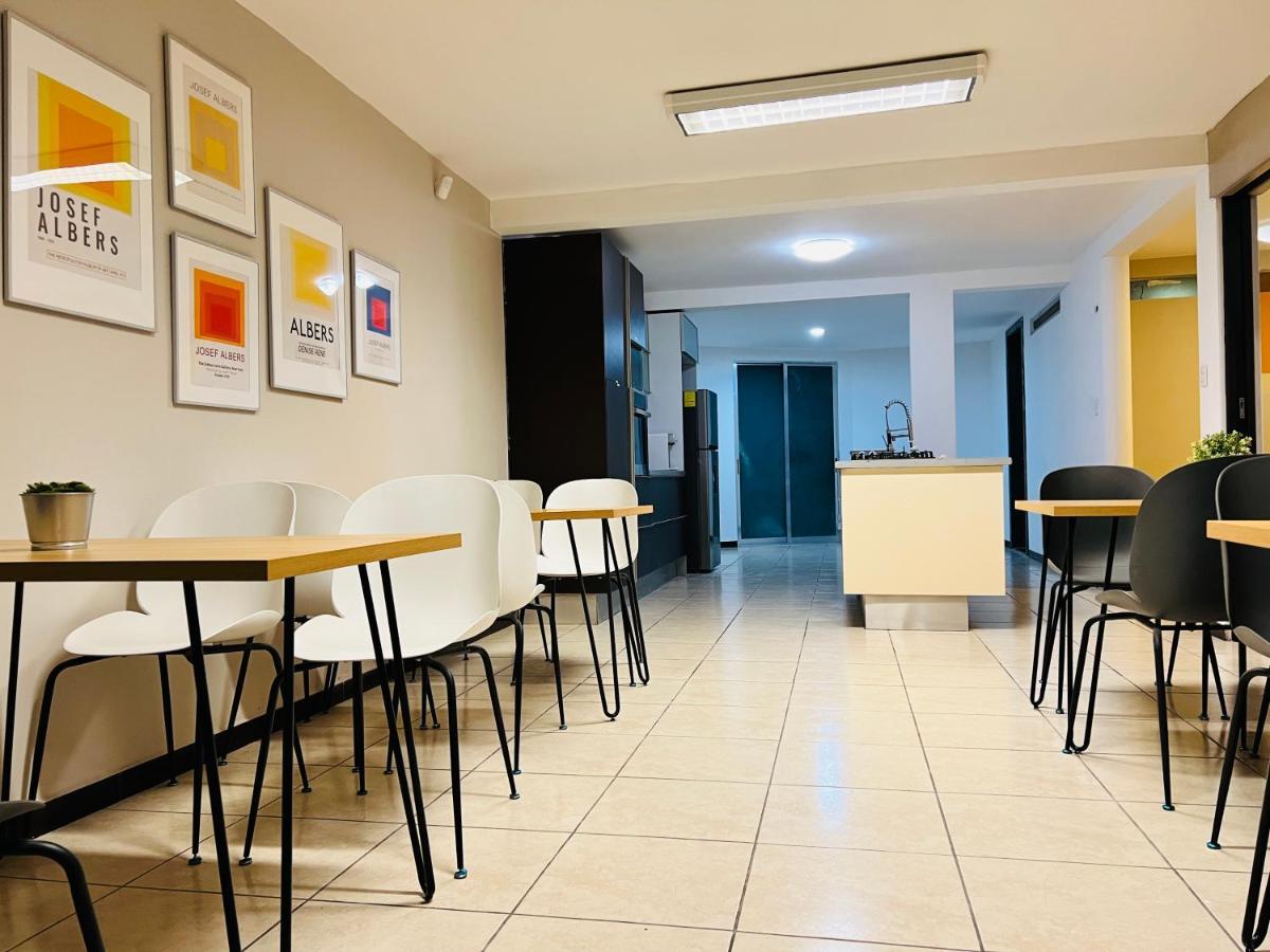 Suites Bauhaus Casa Blanca La Corregidora Zewnętrze zdjęcie